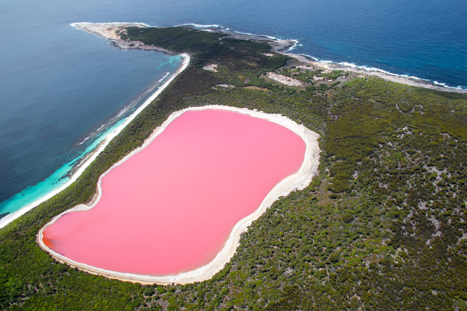 Lake Hillier